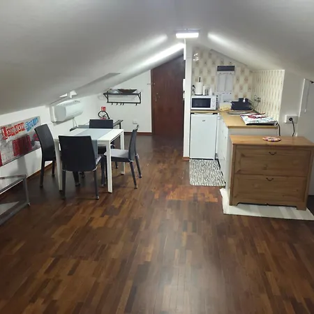 Apartment Mansarda Al Mare Parini